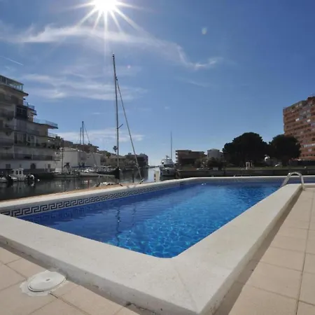 Apartment Tranquilo En Con Piscina, Parking Y Cerca De La Playa De La Rubina - Es-258-86 Roses