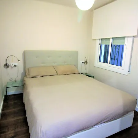 Tranquilo En Con Piscina, Parking Y Cerca De La Playa De La Rubina - Es-258-86 * Roses